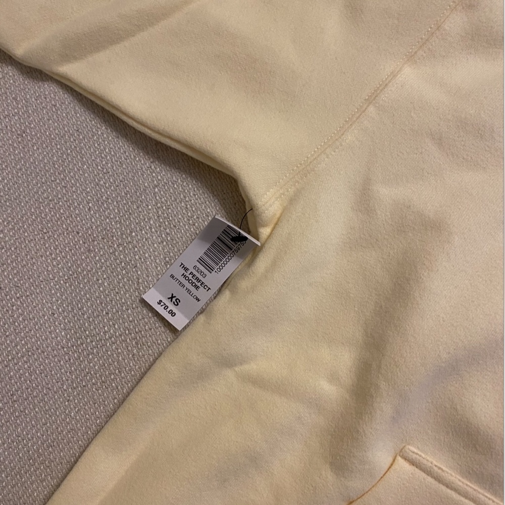 🆕 Aritzia TNA CozyAf Perfect Hoodie - Picture 5 of 5